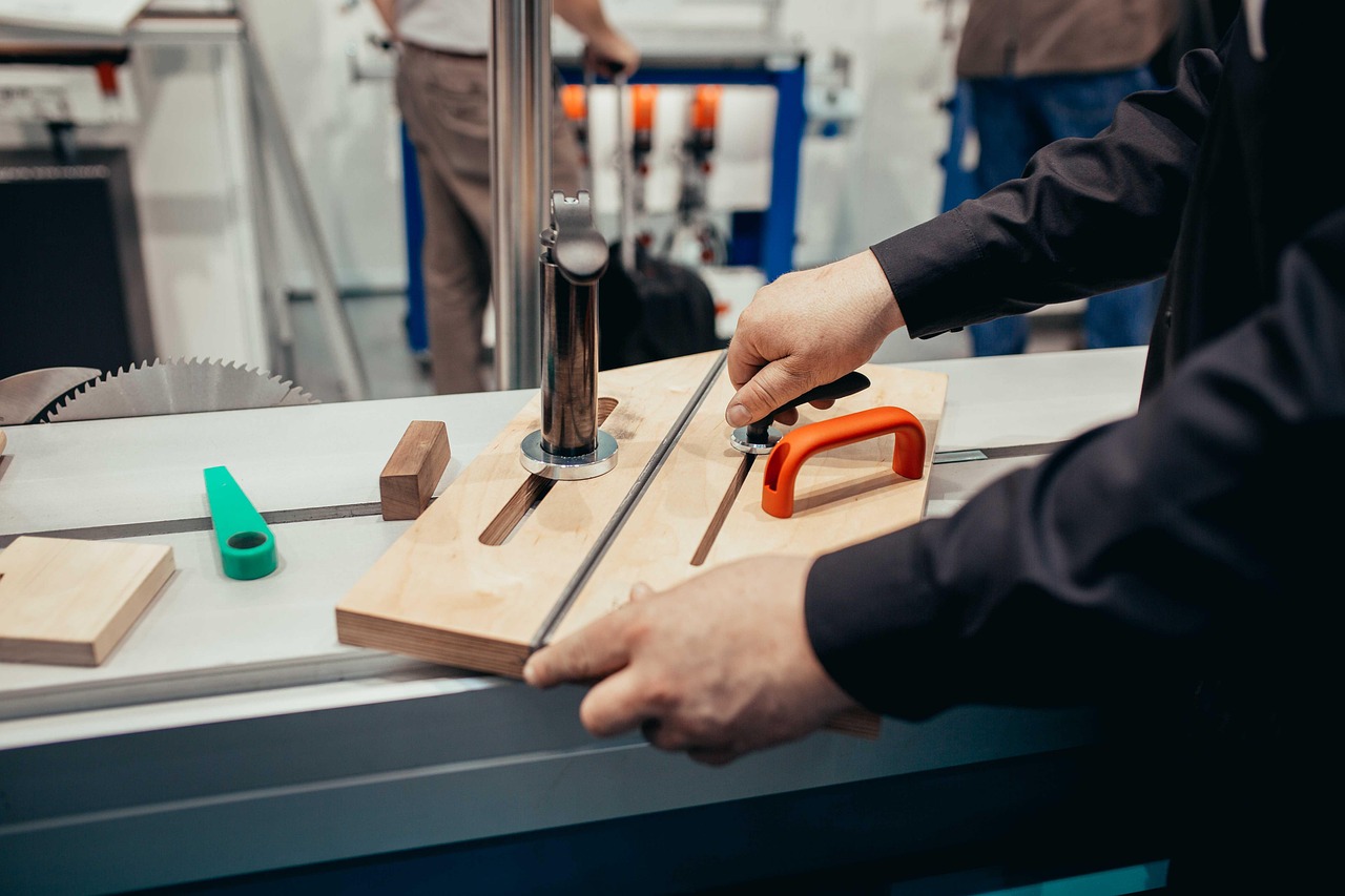 芝麻开门实名账号：创业红酒代理平台